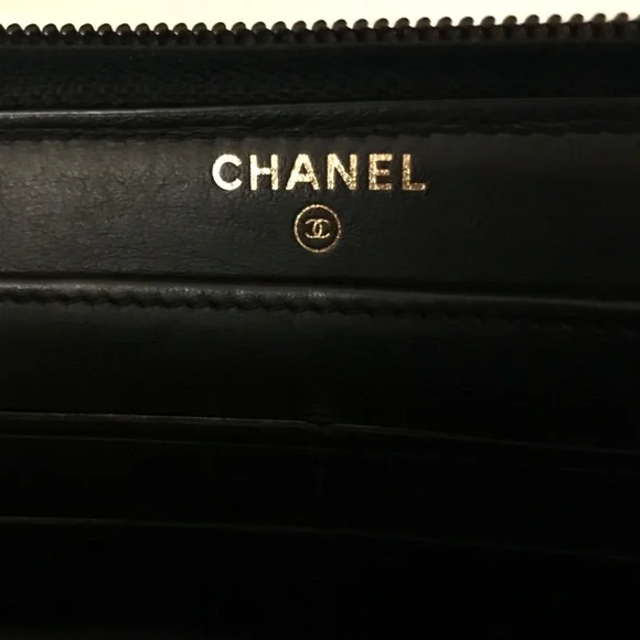 Chanel Caviar Zipper Boy Wallet Noir - Picture 7 of 9